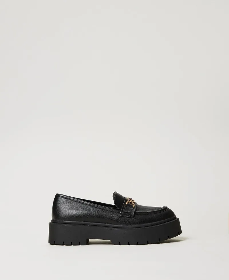 Mocassini con morsetto Oval T