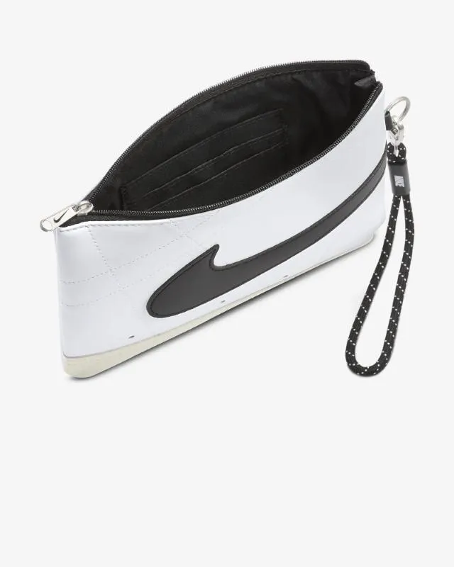 Nike Icon Blazer Wristlet