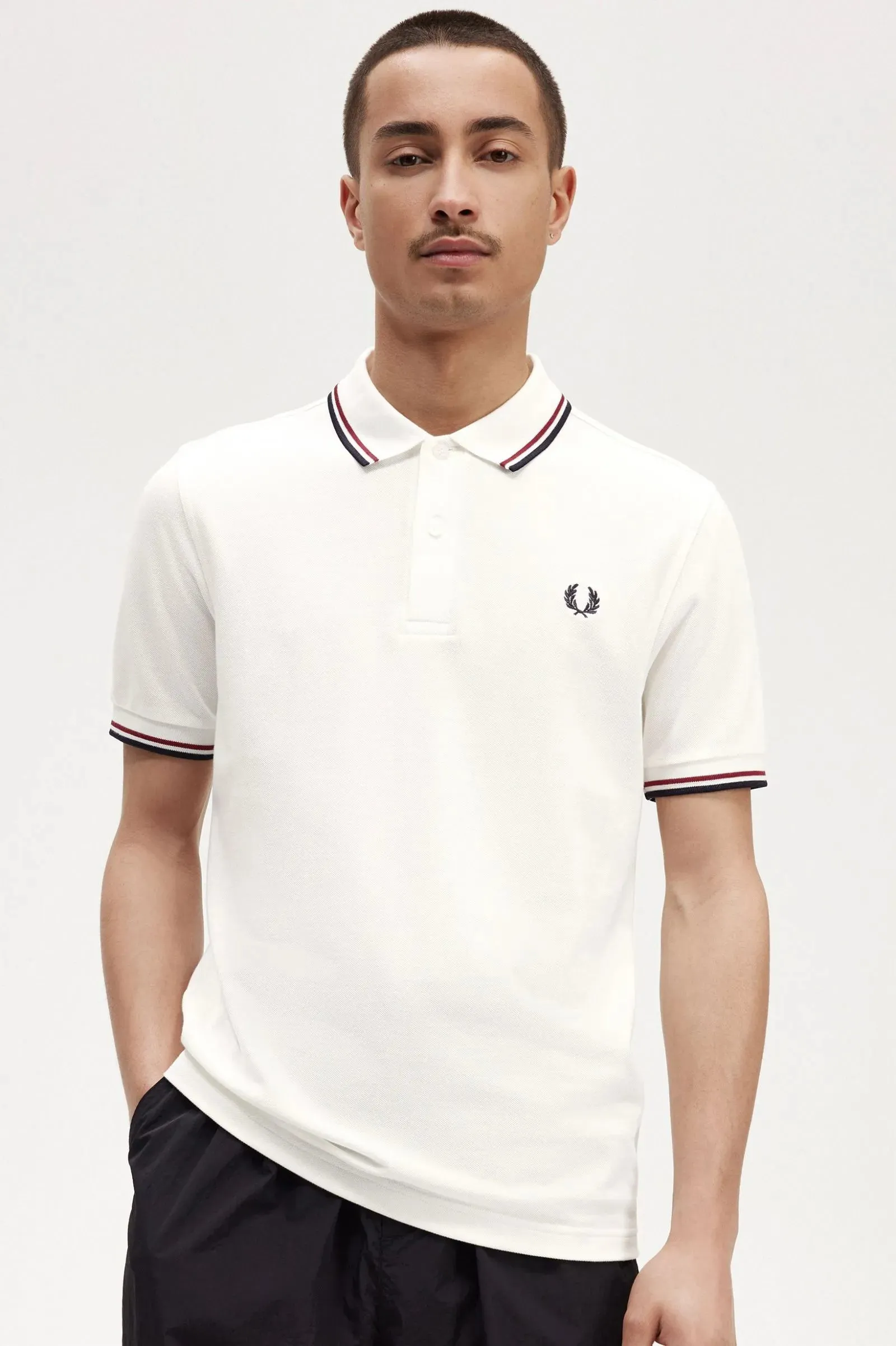 Polo con Doppia Riga Fred Perry Bianca  da Uomo